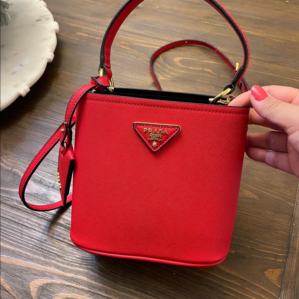 Red Cross body bag